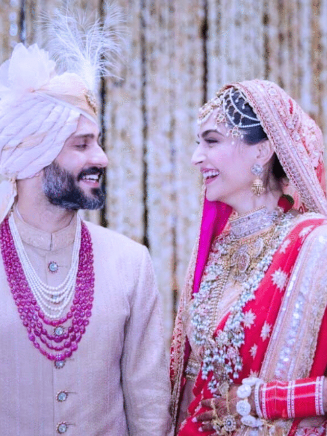 Sonam Kapoor ने दिखाई बेबी बंप—फैंस बोले: “Queen is glowing!”